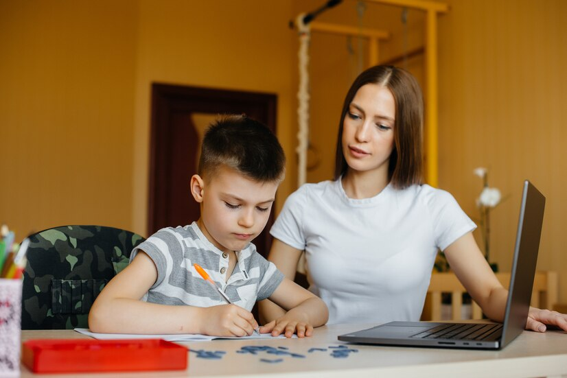 Is Homeschooling Effective for Kids? A Comprehensive Review and Parental Guide