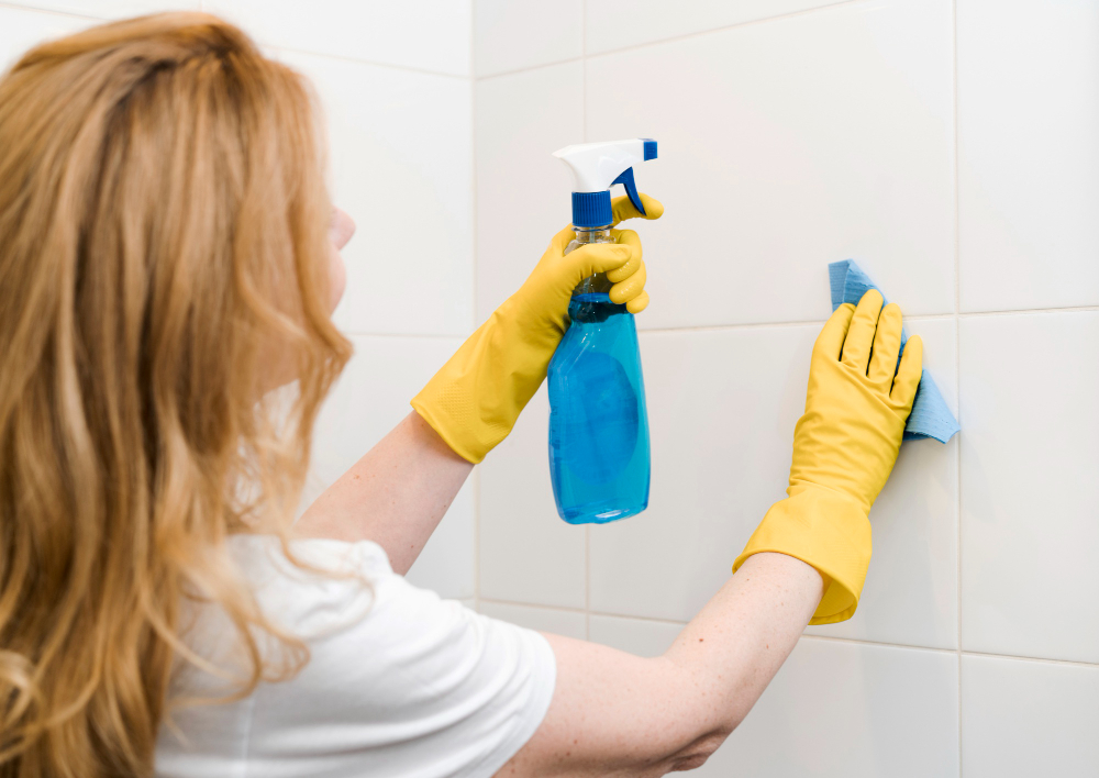 Bathroom Cleaning Services in Dubai