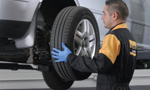 mobile tyre fitting london2