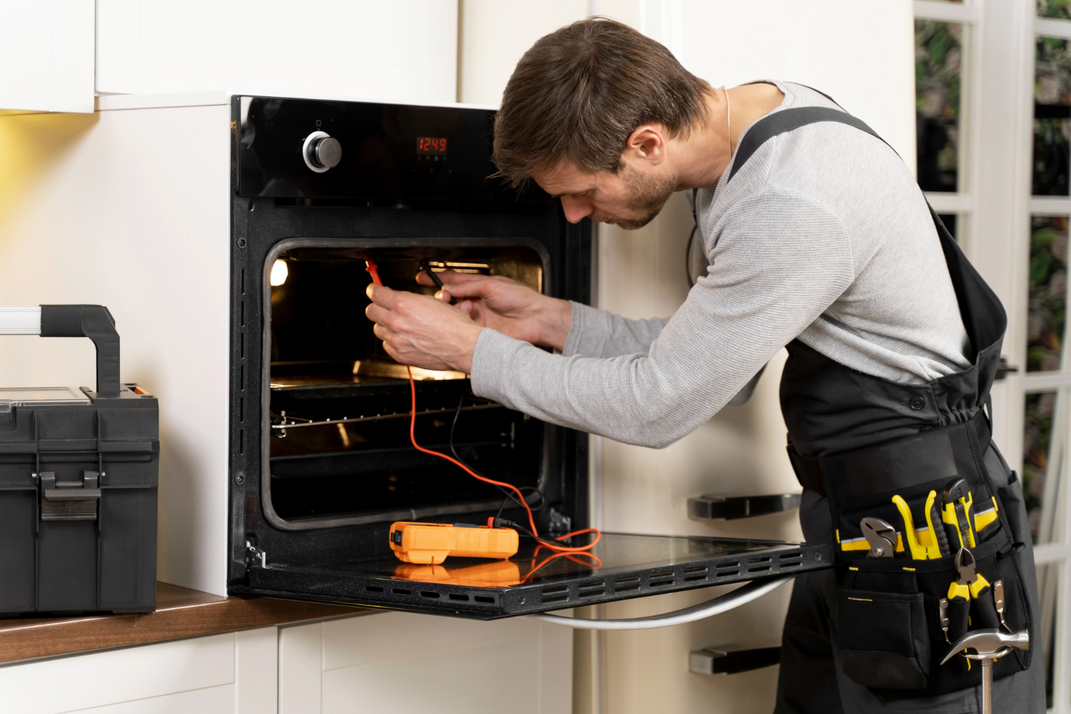 Oven repair in Oakville