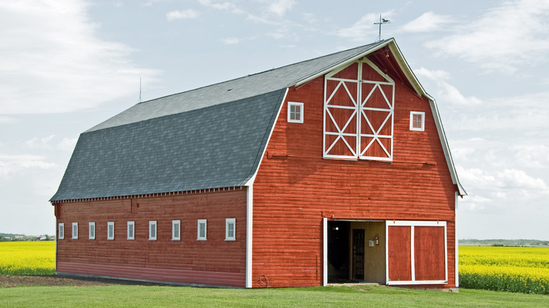 pre-built barn