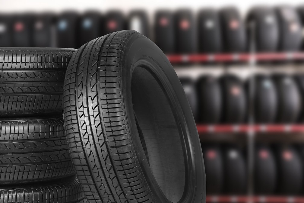 SUV and Car Tyres