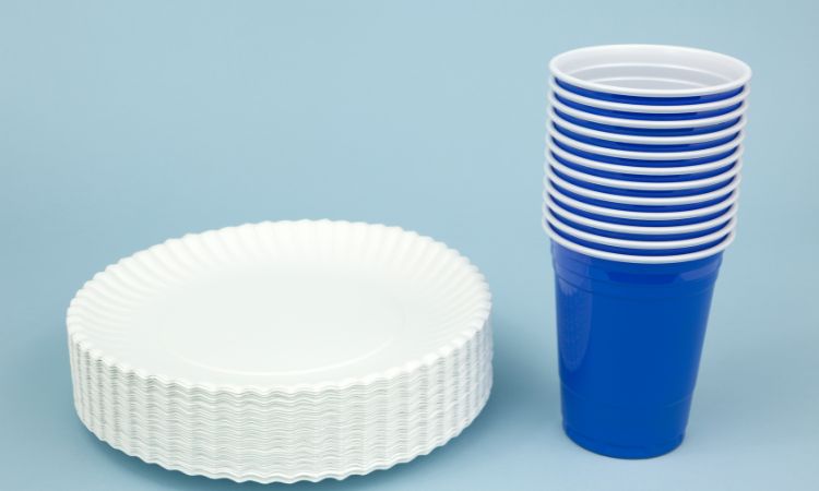 Chile Paper Cups and Paper Plates Market