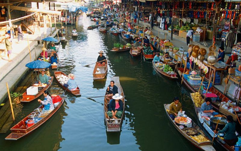 Pattaya Floating Market