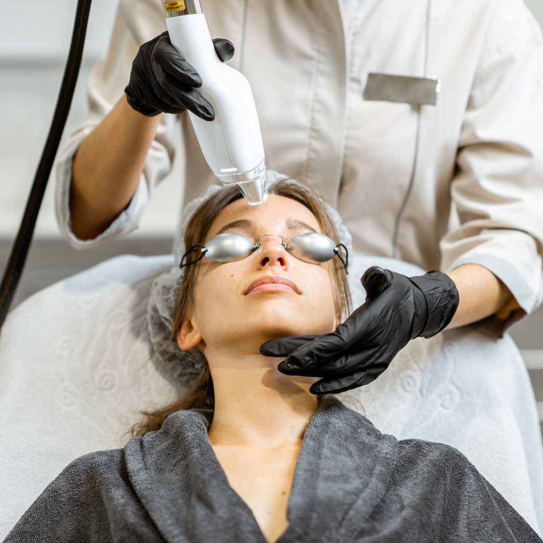 Achieve a Natural Facelift with Laser Skin Tightening