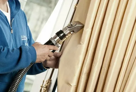 curtain Cleanig professionals